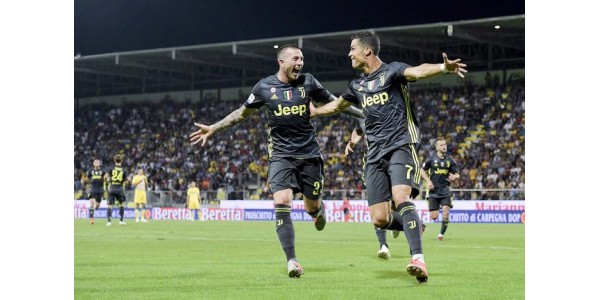 Bernardeschi tulee Ronaldon pienen veljen